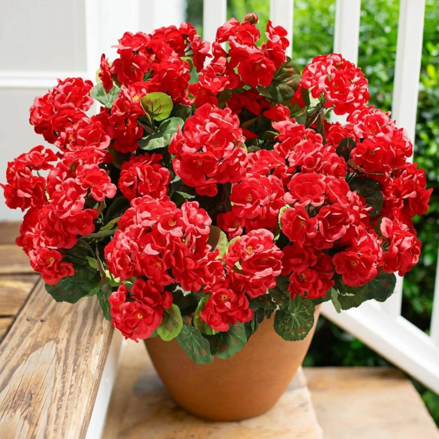 HyeFlora Artificial Geranium Flowers - 6 Bundles UV Resistant Faux Silk Plants for Outdoor Porch, Garden, Patio, Balcony Decor, Realistic Pink Fake Geraniums for Home and Indoor Use